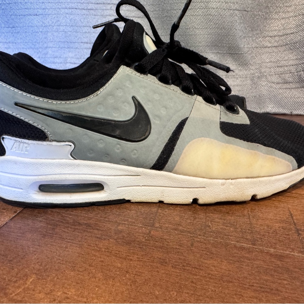 RARE Nike Air Max Zero Black/White/Blue Sneakers